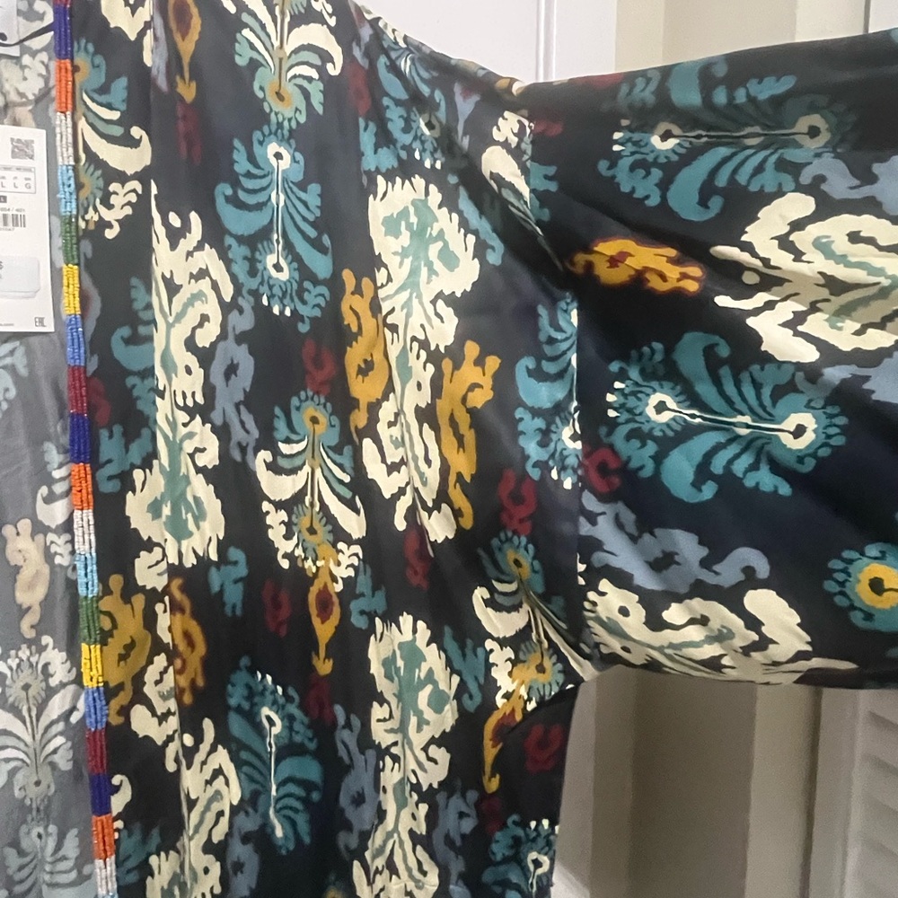 Zara Multicolor Patterned Cape - Picture 3 of 5